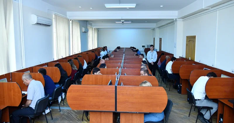 Hakimliyə namizədlər üçün növbəti test imtahanı keçirilir