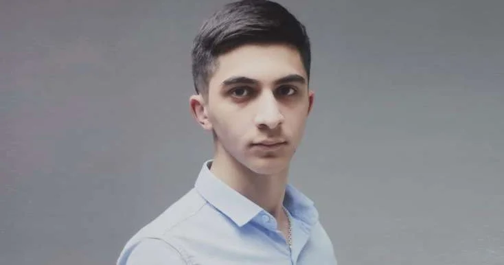 Gündə 3 saat oxuyub 683 bal topladı