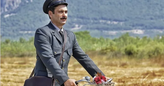 Onu bir də poçtalyon kimi görün... Foto