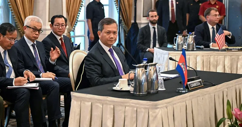 Malayziyada Tailand və Kamboca liderləri arasında danışıqlar başlayıb