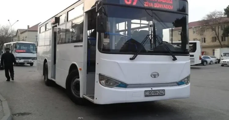67 nömrəli avtobuslarda kondisioner problemi AYNA daşıyıcıya xəbərdarlıq ETDİ