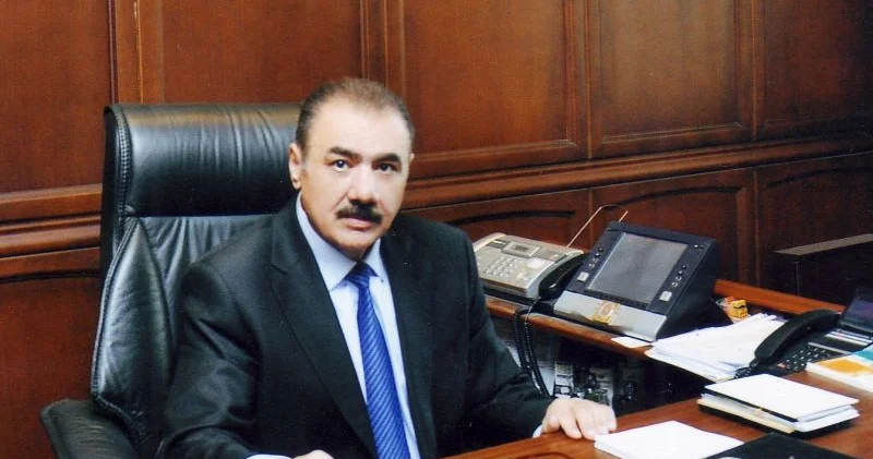 Arif Alışanovun qardaşı oğlunun məhkəməsində şirkət nümayəndəsi məhkəmədə dindiriləcək
