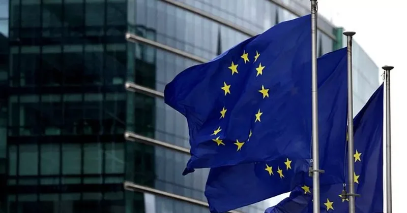 ЕК пригрозила Украине полной приостановкой финподдержки