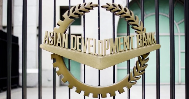 ADB Azərbaycanın da daxil olduğu regiona yeni rəhbər təyin edib
