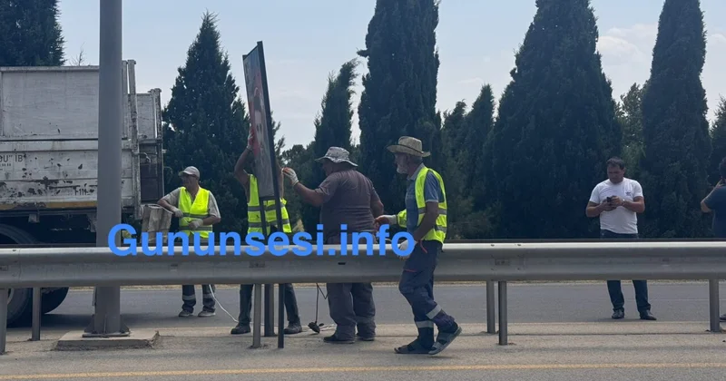 Gəncədə şəhid plakatlarının söküntüsünə start verildi