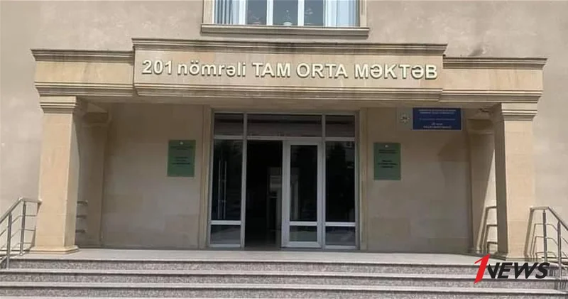 В бакинской школе выявлены недостатки, директору объявлен выговор