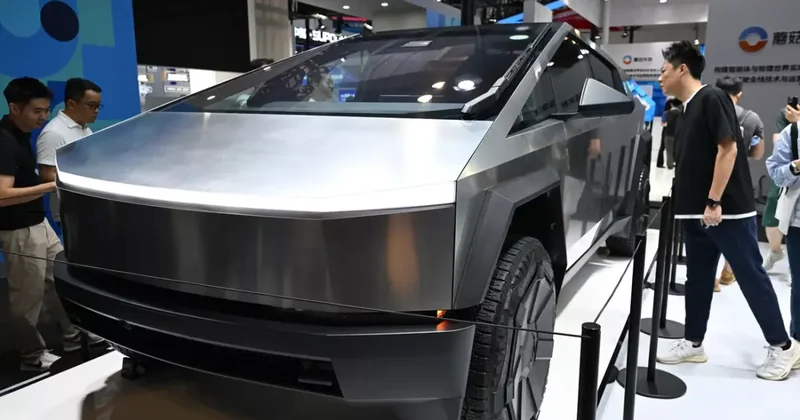 Tesla задумала выпустить компактную версию провального пикапа Cybertruck