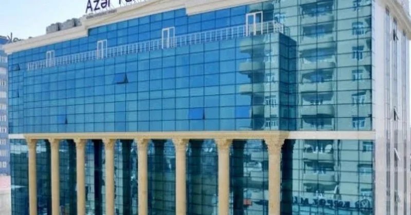 “Azər Türk Bank”ın səhmlərinin SOCAR a ötürülməsi yekunlaşıb