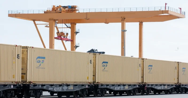 ADY tarixində rekord: Çin blok qatarları ikiqat artdı