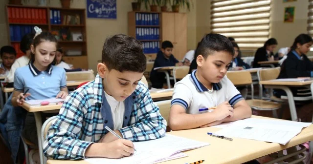 289 şagirdin nəticəsi yenidən ləğv edildi