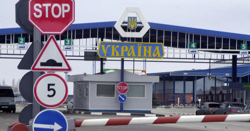 Россия закрыла погранпереходы с Украиной