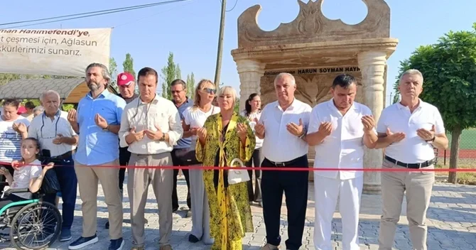 Məşhur müğənni bir il əvvəl ölən oğlu üçün bulaq inşa etdirdi