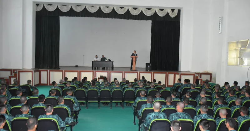 DSX nin hərbi hissəsində dini radikalizmin fəsadları mövzusunda tədbir keçirilib FOTOLAR
