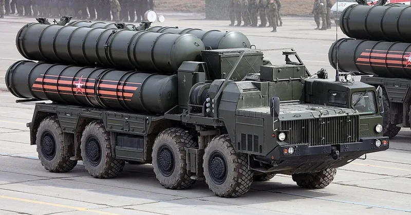 İran ilk dəfə Rusiya S 400 Triumf zenit raket kompleksini sınaqdan keçirib