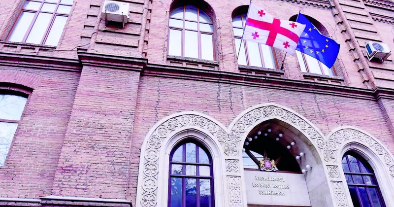Tbilisidə etirazlar, Brüsseldə sanksiyalar