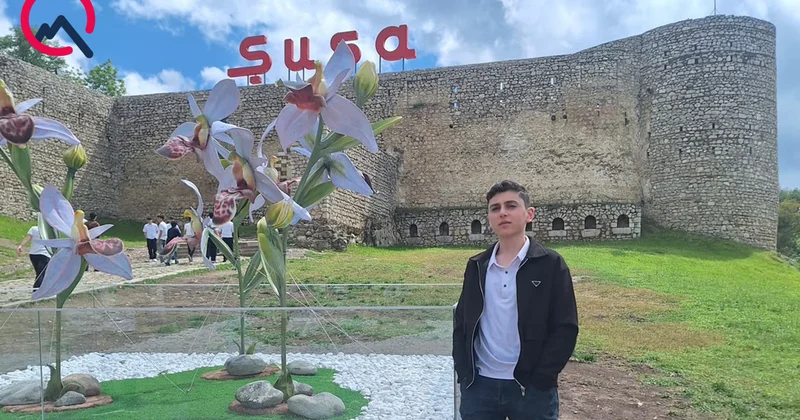 “Əlaçı” Samir bu dəfə də 9 bal üçün gecəsini gündüzünə qatdı Foto