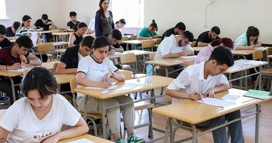 17 nəfər maksimal bal topladı DİM