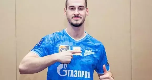 “Fənərbağça” yeni transferini göndərdi