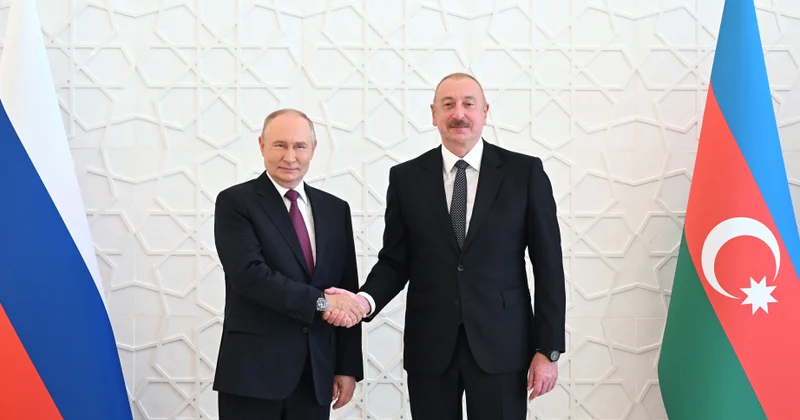 Putin İlham Əliyevlə MÜZAKİRƏ APARDI
