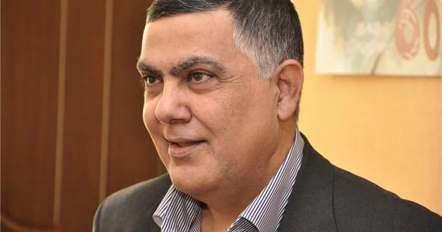 Vətənşüvənlərin paradı Elbəyi “diplomatiyası” və ya sosial şəbəkələrdə edilən “ağıl dərsləri”nin əsl mahiyyəti KONKRET