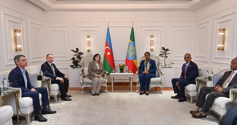 Milli Məclisin sədri Efiopiyaya rəsmi səfərə gedib
