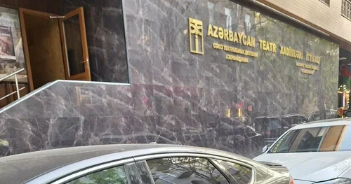 Aktyorlar dövlət hesabına ev istəyir “Teatr Xadimləri İttifaqının bu barədə nə düşündüyünü bilmirəm”