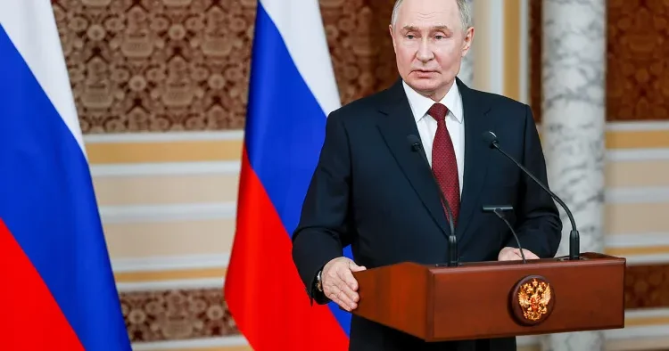 Putin müharibənin məsuliyyətini Dövlət Duması və əhalinin üzərinə atmağa çalışır KİV
