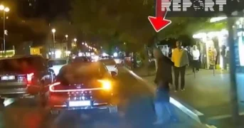 Piyadanın bu hərəkəti gündəm oldu Qəsdən maşının qabağına yıxıldı ANBAAN VİDEO