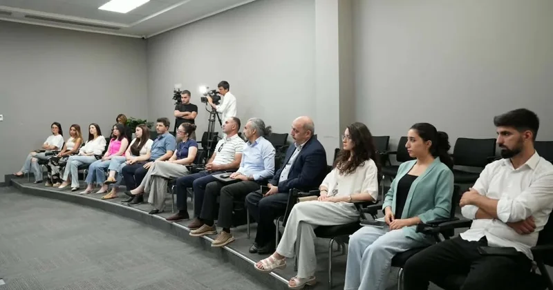 “Sosial jurnalistika” təliminin iştirakçılarına sertifikatlar təqdim edilib FOTO