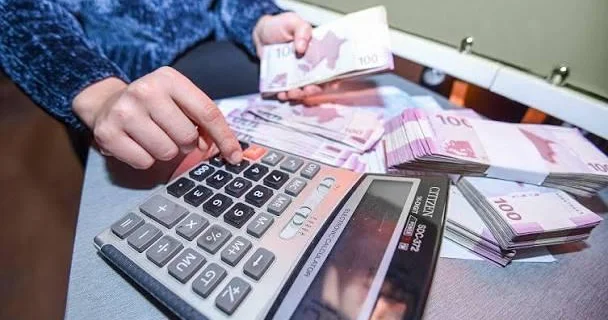 “Kredit sığortasının məcburi tətbiqi bu risklərin aradan qaldıra bilər@ İqtisadçı