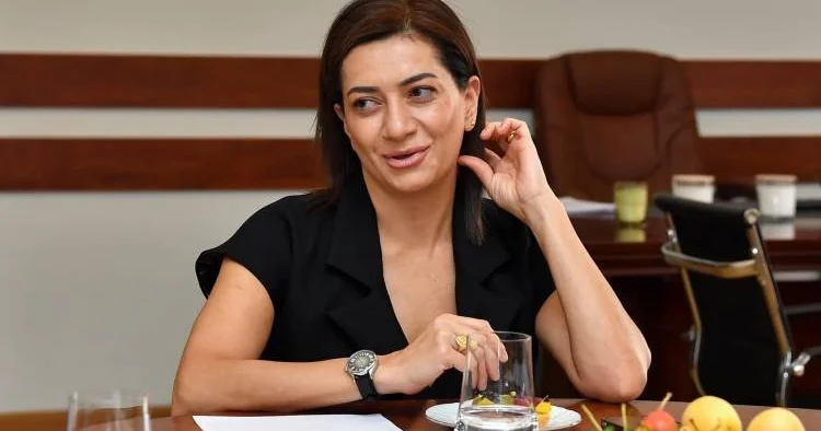 Məni təhdid edirlər Paşinyanın arvadı