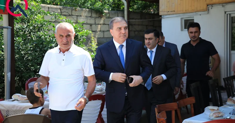 Niyazi Bayramov Natiq Qasımovun ailəsini ziyarət etdi Fotolar