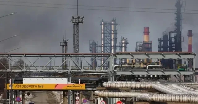 ВСУ уничтожили еще 4,7% нефтепереработки в России