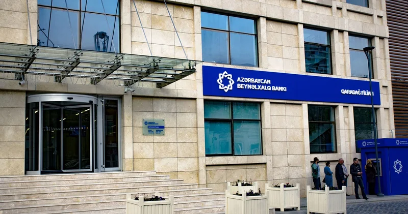 ABB müştərilərinin NƏZƏRİNƏ Bankın texniki nasazlığı sizi borca sala bilər Foto