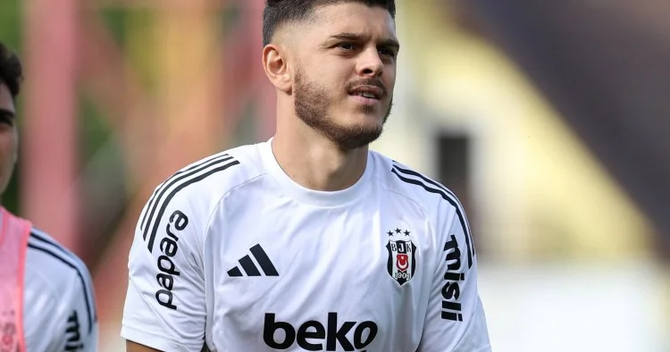 Beşiktaş növbəti ayrılığa hazırlaşır