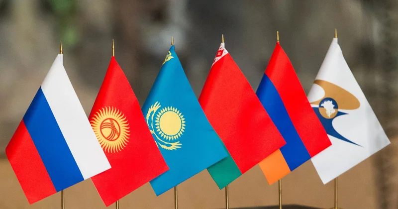 Пашинян намекнул на скорый выход Армении из ЕАЭС