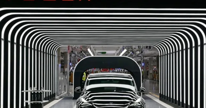 Беспилотная Tesla проходит испытания в тоннелях Лас Вегаса