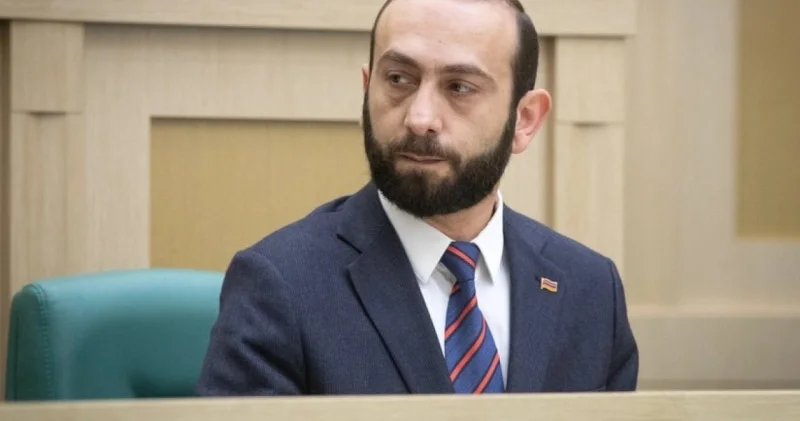 Azərbaycanla sülh müqaviləsi imzalamaq üçün görüləcək işlər var Mirzoyan