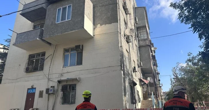 Мужчину выбросило на крышу: Подробности произошедшего в бакинской квартире взрыва