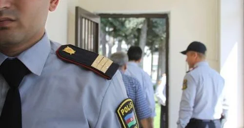 Ağdamda iki uşağına işgəncə verən qadın sərbəst buraxıldı
