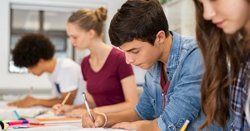 “Yüksək bal toplamaq hər zaman universitet qəbulu demək deyil”