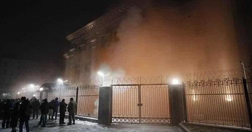 “Bayraqdar”ın Kiyevdəki zavodu vuruldu Foto
