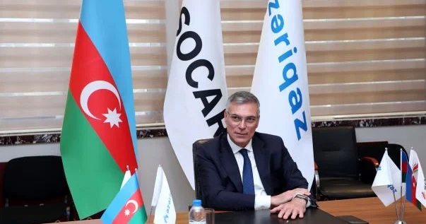 Teleaparıcı Azəriqaz a səsləndi: Bu, nə məntiqdir? Kartlarınız işləmirsə... FOTO