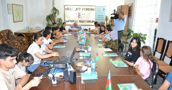 Mingəçevirdə “Tullantısız gələcək” devizi altında maarifləndirici tədbir keçirilib