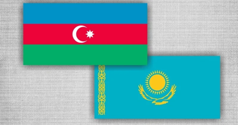 Azərbaycan və Qazaxıstan ikitərəfli münasibətlərin perspektivlərini müzakirə edib