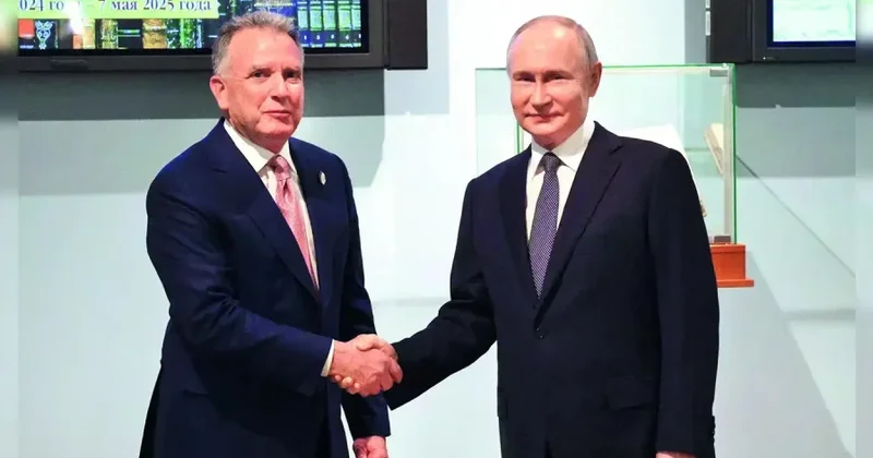 Putinlə görüş zamanı protokol qaydalarını POZDU