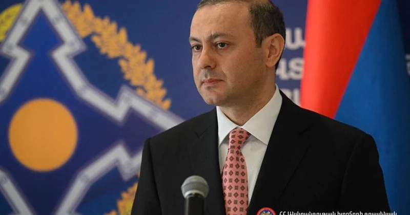 Qriqoryan Tehrana səfər edir: Rəsmilərlə görüş...