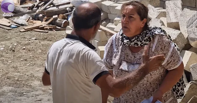 Abşeronda bir ev 5 nəfərə satılıb? Video