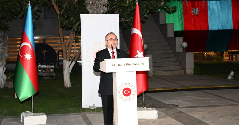 Türkiyənin Zəfər bayramı və Silahlı Qüvvələr Günü Bakıda qeyd olunub