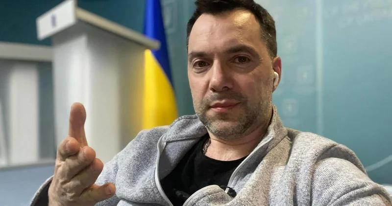 Арестовича заочно приговорили к 11 годам колонии в России Minval Politika